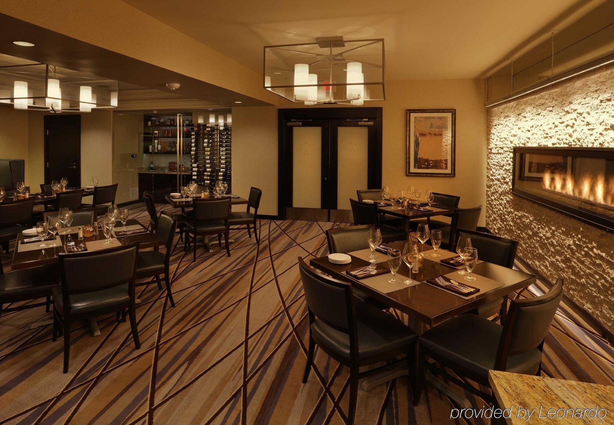 Wichita Marriott Hotel Exterior photo