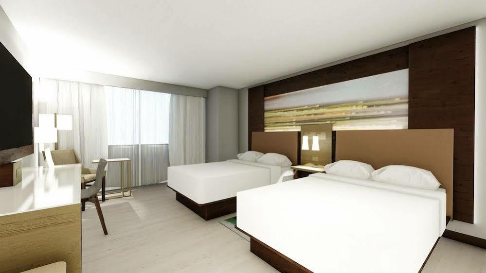 Wichita Marriott Hotel Exterior photo